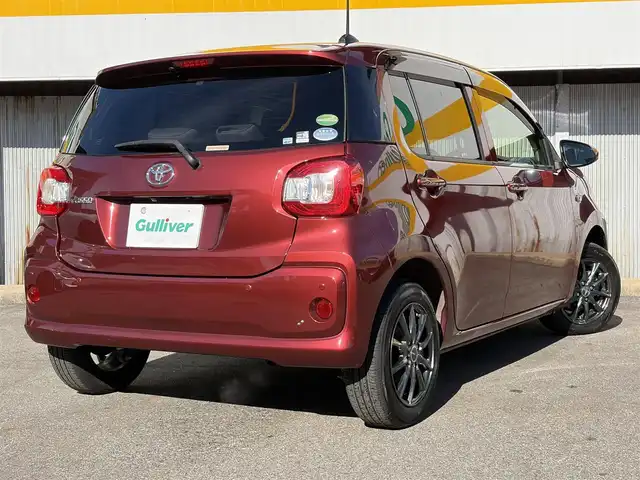 トヨタ パッソ X Lパッケージ S 三重県 2019(令1)年 3.1万km ファイアークォーツレッドM ♪ワンオーナー/♪走行30599ｋｍ/スマートアシストIII/・衝突警報機能/・衝突回避支援ブレーキ機能/・誤発進抑制制御機能/・車線逸脱警報機能/・先行車発信お知らせ機能/・オートハイビーム/スマートキー×2/プッシュスタート/純正ナビ/・CD・SD・AUX・TV/・Bluetoothオーディオ/・バックカメラ/前後ドライブレコーダー/コーナーセンサー/電動コーナーポール/アイドリングストップ/ステアリングスイッチ/オートライト/オートリトラクタブルミラー/社外14インチAW/純正ホイール積込/ヘッドライトレベライザー/プライバシーガラス/フロアマット/ドアバイザー