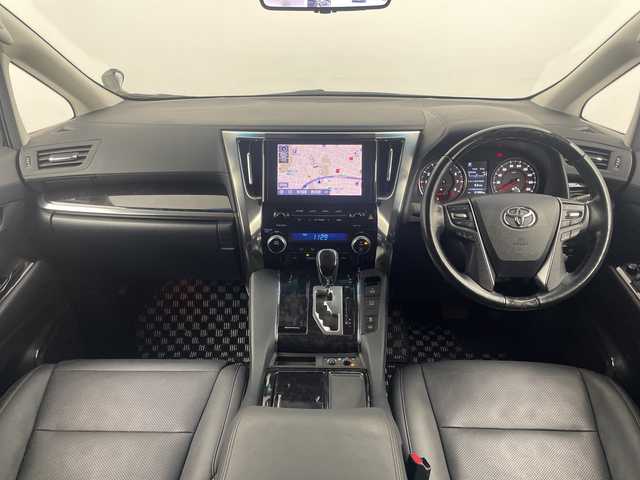 トヨタ アルファード S Cパッケージ 三重県 2021(令3)年 2.2万km ブラック /禁煙車//ナビ機能付き純正9型ディスプレイオーディオ//サンルーフ//純正12.1型フリップダウンモニター//電動リアゲート//両側電動スライドドア//デジタルインナーミラー//純正オプション DVDデッキ//DN席シートベンチレーション//DN席パワーシート//シートメモリー//トヨタセーフティセンス//衝突軽減ブレーキ//レーントレーシングアシスト//レーダークルーズコントロール//ブラインドスポットモニター//バックカメラ//前後クリアランスソナー