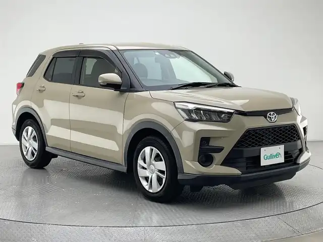 トヨタ ライズ XS 兵庫県 2020(令2)年 3.1万km ナチュラルベージュマイカM スマートアシスト/衝突軽減ブレーキシステム/車線逸脱警告/標識認識システム/オートハイビーム/コーナーセンサー/誤発進抑制機能/純正ナビ/バックカメラ/ETC/ドライブレコーダー/LEDヘッドライト/スマートキー/プッシュスタート/アイドリングストップ/横滑り防止装置/スペアキーx1