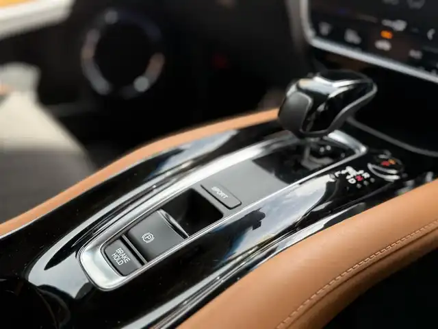 ホンダ ヴェゼル ハイブリッド Z ホンダセンシング 香川県 2018(平30)年 5万km ミッドナイトブルービームM 社外SDナビ/フルセグ/CD/DVD/Bluetooth/バックカメラ/ホンダセンシング/レーダークルーズ/ハーフレザーシート/シートヒーター/ーフレール/コーナーセンサー/LEDヘッドライト/ETC