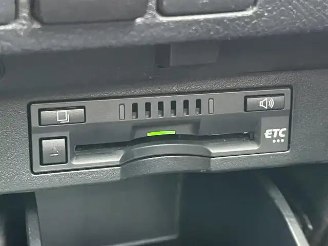 トヨタ ヴェルファイア Z Aエディション 千葉県 2016(平28)年 7.2万km ホワイト ユーザー買取車両/衝突軽減ブレーキ/前後クリアランスソナー/アルパインフリップダウンモニター/アルパイン11型ナビ/・フルセグ/BT/DVD/CD/バックカメラ/ステアリングスイッチ/ETC/両側パワースライドドア/ハーフレザーシート/LEDヘッドライト/オートライト/フォグライト/電動パーキングブレーキ/ブレーキホールド/スマートキー/プッシュスタート/純正フロアマット/純正18インチAW