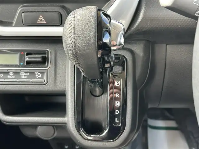 スズキ ハスラー HYBRID X 大阪府 2020(令2)年 2.9万km ブルーイッシュブラックパール3 スズキセーフティサポート/・デュアルカメラブレーキーサポート/・レーンキープアシスト/・クリアランスソナー/・横滑り防止装置/社外ナビ　KENWOODナビ/・Bluetooth/フルセグTV/CD/DVD/SMARTUSEN/　ラジオ/主要装備/・バックカメラ/・アイドリングストップ/・D+Nシートヒーター/・ステアリングスイッチ/・純正フロアマット/・純正AW/・LEDヘッドライト/・革巻きステアリングホイール/・フルフラット/・ETC