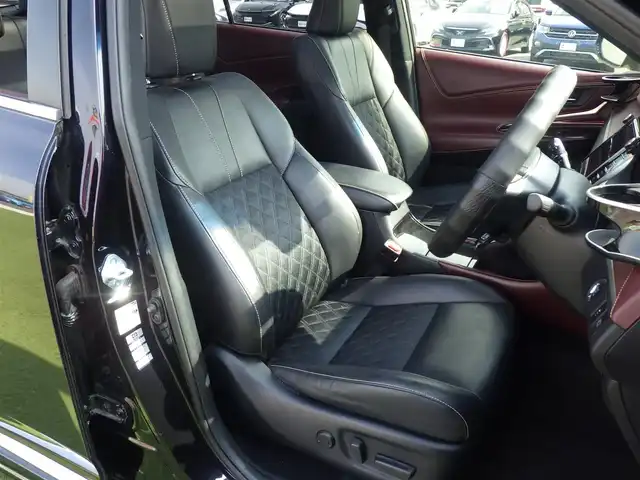 トヨタ ハリアー プレミアム アドバンスドP 千葉県 2016(平28)年 4.7万km スパークリングブラックパールクリスタルシャイン ムーンルーフ/パワーバックドア/ハーフレザーシート/運転席パワーシート/JBL/純正SDナビ/地デジTV/【DVD/CD再生機能　Bluetooth接続】/パノラミックビューモニター/ETC/LEDヘッドライト/ウインカーミラー/クリアランスソナー/エアロ/社外20インチアルミホイル/サイド/カーテンエアバッグ/スマートキー
