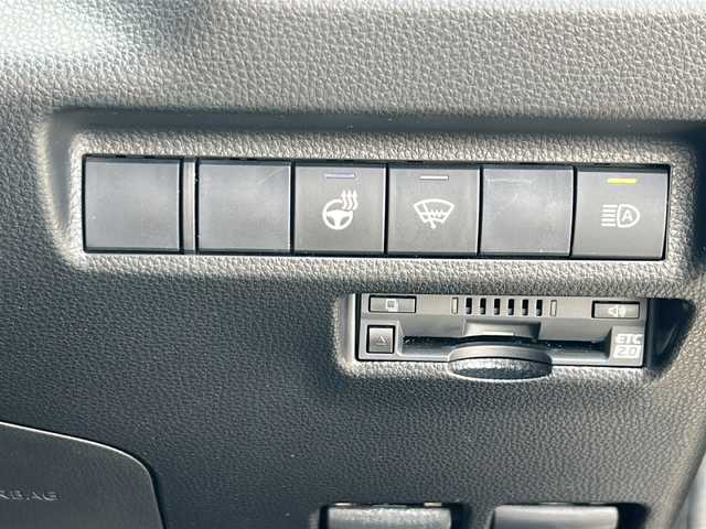 トヨタ ＲＡＶ４ アドベンチャー オフロードPKG 青森県 2021(令3)年 6.3万km グレーメタリック 4WD/寒冷地仕様/ワンオーナー/純正インチディスプレイオーディオ/フルセグTV・BT・USB/バックカメラ/黒合皮シート/OP前席エアシート・ヒーター/運転席パワーシート/OPステアリングヒーター/セーフティセンス/プリクラッシュセーフティ/レーダークルーズコントロール/レーントレーシングアシスト/オートマチックハイビーム/OPブラインドスポットモニター/サイド・カーテンエアバック/前後クリアランスソナー/ダウンヒルアシストコントロール/前方ドライブレコーダー/ビルトインETC2.0/ワイパーデアイサー/LEDヘッドライト/フォグライト/純正18インチアルミ/ルーフレール/スマートキー/スペアキー有