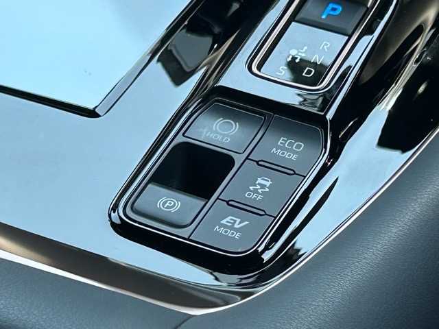 トヨタ アルファードハイブリット Z 千葉県 2024(令6)年 1.7万km ライムホワイトパールクリスタルシャイン 純正１４インチディスプレイオーディオプラス/フルセグTV/Bluetooth/USB接続/HDMI端子/Miracast/バックカメラ/パノラミックビューモニター/前後ドライブレコーダー/デジタルインナーミラー/ナビ連動型ビルトインETC/置くだけ充電/AC100V/メモリ付きパワーシート/シートヒーター/シートエアコン/オットマン/ステアリングヒーター/プリクラッシュセーフティ/アドバンスドドライブ/ロードサインアシスト/フロントクロストラフィックアラート/レーンディパーチャーアラート/レーンチェンジアシスト/プロアクティブドライビングアシスト/リヤクロストラフィックアラート/ブラインドスポットモニター/後方車両接近告知/パーキングサポートブレーキ/リヤカメラディテクション/安心降車アシスト/クリアランスソナー/オートブレーキホールド/純正１８インチアルミホイール/純正フロアマット/両側パワースライドドア/パワーバックドア/LEDヘッドライト/ルーフカラーイルミネーション/オートハイビーム/４WD/プッシュスタート/電動格納ウィンカーミラー