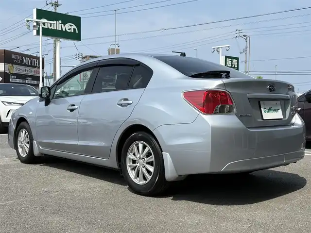 スバル インプレッサ Ｇ４ 1．6i－L 徳島県 2014(平26)年 3.2万km アイスシルバーメタリック ETC/純正フロアマット/AM/FM/iPod/CD/ドアバイザー/スペアキー/純正15インチアルミホイール/ダウンヒルアシストコントロール/新車時保証書/取扱説明書