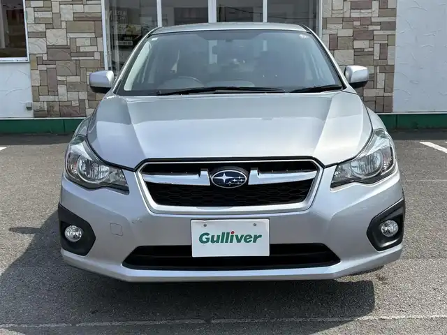 スバル インプレッサ Ｇ４ 1．6i－L 徳島県 2014(平26)年 3.2万km アイスシルバーメタリック ETC/純正フロアマット/AM/FM/iPod/CD/ドアバイザー/スペアキー/純正15インチアルミホイール/ダウンヒルアシストコントロール/新車時保証書/取扱説明書