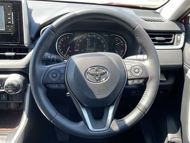 トヨタ ＲＡＶ４ G 道東・釧路十勝 2021(令3)年 1.8万km センシュアルレッドマイカ 4WD/社外メモリナビ CN-RE06WD/　(AM/FM/CD/BT)/フルセグTV/バックカメラ/社外前ドライブレコーダー/パワーバックドア/ビルドインETC/前席シートヒーター/運転席パワーシート/プリクラッシュセーフティ/レーンキープアシスト/オートハイビーム/レーダークルーズコントロール/横滑り防止装置/ルーフレール/ハンドルヒーター/電子パーキング/ブレーキホールド