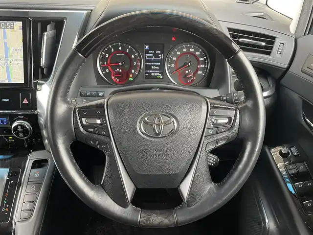 トヨタ ヴェルファイア Z Gエディション 大阪府 2019(令1)年 8.3万km ブラック ワンオーナー/黒革シート/純正12インチ後席用モニター（V12T-R68T）/デジタルインナーミラー/置くだけ充電/3眼LEDヘッドライト/シーケンシュアルライト/ブラインドスポットモニター/AC100Vコンセント2個/純正10インチナビ/・AM/FM/CD/DVD/BT/フルセグ/HDMI/バックカメラ/メモリシート/パワーシート/シートヒーター/エアーシート/ステアリングヒーター/電動リアゲート/両側電動スライド/純正18インチアルミホイール/トヨタセーフティーセンス/・プリクラッシュセーフティー/・レーントレーシングアシスト/・レーダークルーズコントロール/・ロードサインアシスト/・アダプティブハイビームシステム/・オートマチックハイビーム/ドライブレコーダー/ETC/保証書/スペアキー