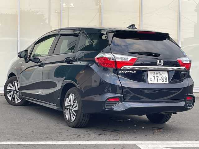 ホンダ シャトル ハイブリッド X ホンダセンシング 神奈川県 2017(平29)年 6.3万km ミッドナイトブルービームM 純正ナビ（VXM-184VFi）/ワンセグ/CD/DVD//追従クルーズコントロール　/バックカメラ　/シートヒーター　/ビルドインＥＴＣ　/ドライブレコーダー　/ＬＥＤヘッドライト　/フォグライト　/オートライト　/スマートキー/スペアキー　/純正アルミホイール/純正フロアマット/ABS/横滑り防止装置/衝突被害軽減システム/保証書/取扱説明書/記録簿