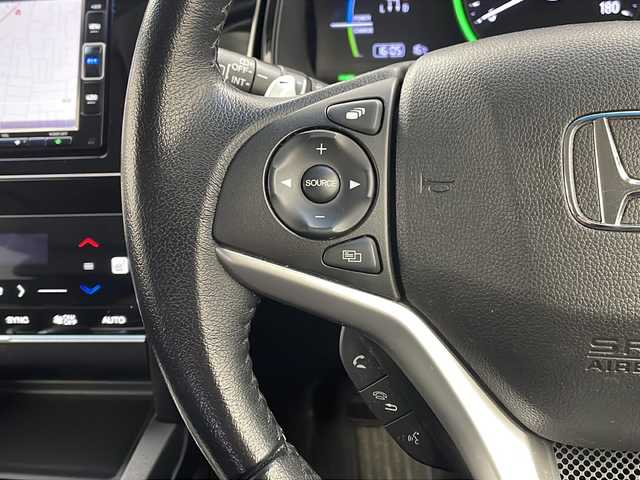 ホンダ シャトル ハイブリッド X ホンダセンシング 栃木県 2017(平29)年 6.3万km ミッドナイトブルービームM 純正ナビ（VXM-184VFi）/（BT/ワンセグ/CD/DVD/AM/FM)/衝突軽減システム/追従クルーズコントロール　/横滑り防止/先行車発進お知らせ/標識認識機能/車線逸脱抑制機能/バックカメラ　/シートヒーター　/ビルドインＥＴＣ　/ドライブレコーダー　/ＬＥＤヘッドライト　/ステアリングスイッチ/プッシュスタート/スマートキー/スペアキー　/純正アルミホイール/純正フロアマット