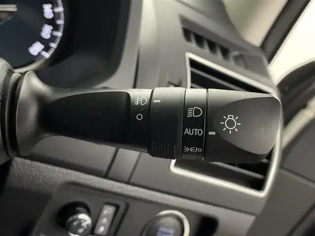 トヨタ ランドクルーザー プラド TX Lパッケージ ブラックED 埼玉県 2021(令3)年 9.9万km ホワイトパールクリスタルシャイン ＡＬＰＩＮＥ１０型ナビ　サンルーフ　レザーシート　シートヒーター　エアシート　Ｂカメラ　ビルトインＥＴＣ　前後ドライブレコーダー　パワーシート　ダウンヒルアシスト　LEDヘッドライト　追従走行　ＭＴモード付ＡＴ　ルーフレール