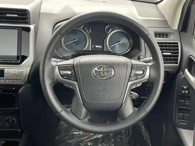 トヨタ ランドクルーザー プラド TX Lパッケージ ブラックED 埼玉県 2021(令3)年 9.9万km ホワイトパールクリスタルシャイン ＡＬＰＩＮＥ１０型ナビ　サンルーフ　レザーシート　シートヒーター　エアシート　Ｂカメラ　ビルトインＥＴＣ　前後ドライブレコーダー　パワーシート　ダウンヒルアシスト　LEDヘッドライト　追従走行　ＭＴモード付ＡＴ　ルーフレール