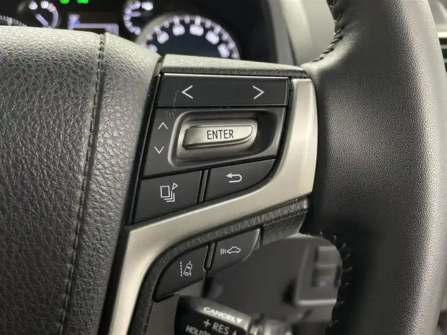 トヨタ ランドクルーザー プラド TX Lパッケージ ブラックED 埼玉県 2021(令3)年 9.9万km ホワイトパールクリスタルシャイン ＡＬＰＩＮＥ１０型ナビ　サンルーフ　レザーシート　シートヒーター　エアシート　Ｂカメラ　ビルトインＥＴＣ　前後ドライブレコーダー　パワーシート　ダウンヒルアシスト　LEDヘッドライト　追従走行　ＭＴモード付ＡＴ　ルーフレール