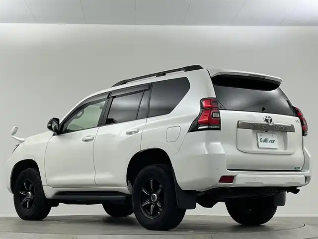 トヨタ ランドクルーザー プラド TX Lパッケージ ブラックED 埼玉県 2021(令3)年 9.9万km ホワイトパールクリスタルシャイン ＡＬＰＩＮＥ１０型ナビ　サンルーフ　レザーシート　シートヒーター　エアシート　Ｂカメラ　ビルトインＥＴＣ　前後ドライブレコーダー　パワーシート　ダウンヒルアシスト　LEDヘッドライト　追従走行　ＭＴモード付ＡＴ　ルーフレール