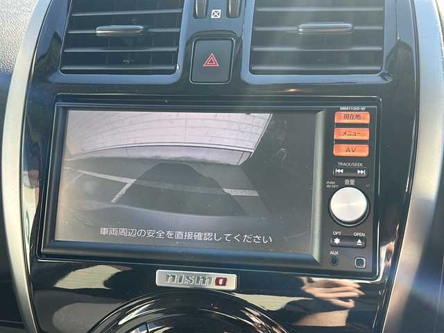 日産 マーチ ニスモ 静岡県 2014(平26)年 7.4万km ブリリアントシルバー /純正ナビ/地デジTV//純正CD/DVD/Bluetooth//バックカメラ//純正16インチAW//スマートキー//オートライト//ETC//ディスチャージ