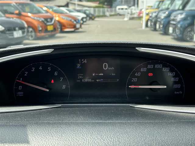 トヨタ シエンタ G クエロ 愛知県 2018(平30)年 6.4万km ホワイトパールクリスタルシャイン 社外ナビ/バックカメラ/フルセグTV/両側パワースライドドア/プリクラッシュセーフティ/レーンキープアシスト/ETC/ハーフレザー/プッシュスタート/スマートキー/革巻きステアリング/オートハイビーム/LEDヘッドライト/フォグランプ/純正フロアマット/ドアバイザー