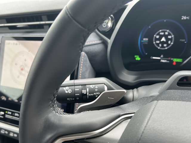 レクサス ＬＢＸ クール 佐賀県 2024(令6)年 0.8万km ウォームグレーパールマイカ/グレーマイカM 純正ナビ/Bluetooth/DVD/CD/フルセグテレビ/全周囲モニター/ワンオーナー/衝突軽減システム/アイドリングストップ/クルーズコントロール/ETC/プッシュスタート/前席パワーシート/前席シートヒーター/クリアランスソナー/HVDモード/EVモード/ECOモード/ステアリングスイッチ/スマートキー/革巻きステアリング/ブラインドスポットモニター/ロードサインアシスト/保証書/記録簿R７