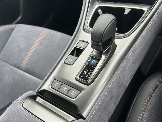 レクサス ＬＢＸ クール 佐賀県 2024(令6)年 0.8万km ウォームグレーパールマイカ/グレーマイカM 純正ナビ/Bluetooth/DVD/CD/フルセグテレビ/全周囲モニター/ワンオーナー/衝突軽減システム/アイドリングストップ/クルーズコントロール/ETC/プッシュスタート/前席パワーシート/前席シートヒーター/クリアランスソナー/HVDモード/EVモード/ECOモード/ステアリングスイッチ/スマートキー/革巻きステアリング/ブラインドスポットモニター/ロードサインアシスト/保証書/記録簿R７