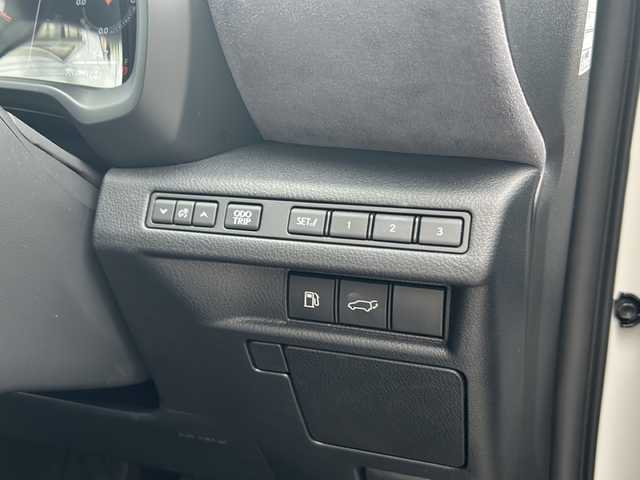 レクサス ＬＢＸ クール 佐賀県 2024(令6)年 0.8万km ウォームグレーパールマイカ/グレーマイカM 純正ナビ/Bluetooth/DVD/CD/フルセグテレビ/全周囲モニター/ワンオーナー/衝突軽減システム/アイドリングストップ/クルーズコントロール/ETC/プッシュスタート/前席パワーシート/前席シートヒーター/クリアランスソナー/HVDモード/EVモード/ECOモード/ステアリングスイッチ/スマートキー/革巻きステアリング/ブラインドスポットモニター/ロードサインアシスト/保証書/記録簿R７