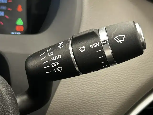 ジャガー ＸＥ XE プレステージ 岡山県 2019(平31)年 2.8万km ユーロンホワイト 純正ナビ/リアカメラ/MERIDIANスピーカー/Bluetooth/フルセグTV/USB/レザーシート/パワーシート/シートヒーター（ALL）/シートクーラー（D/N）/ACC/衝突回避ブレーキ/クロストラフィック/車線逸脱警告/LDW/BSM/リバース連動ミラー/PDC/社外レーダー/ドラレコ(F/R)/走行モード/アイドルストップ/ETC