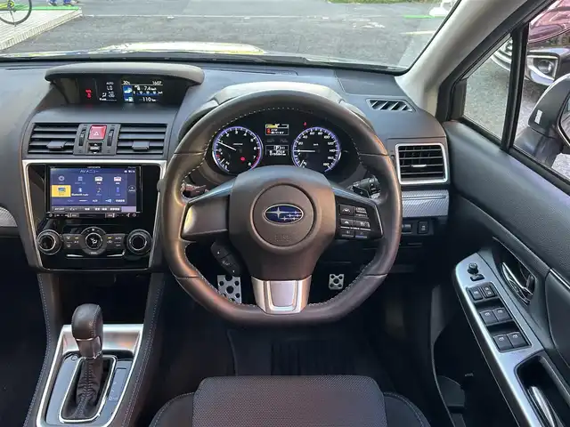 スバル レヴォーグ 1．6GT－S アイサイト 東京都 2015(平27)年 1.6万km スティールブルーグレーM ワンオーナー/社外ナビ【AVIC-RZ09】/（Bluetooth/CD/DVD）/バックカメラ/アイサイト/・レーダークルーズコントロール/・プリクラッシュブレーキ/・アクティブレーンキープ/・車線逸脱ふらつき警報/電動パーキングブレーキ/前席パワーシート/ステアリングスイッチ/純正フロアマット/純正18インチアルミホイール/ETC/取扱説明書