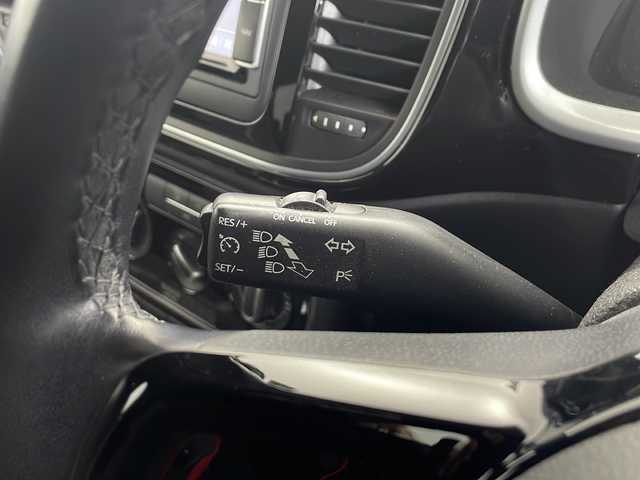 フォルクスワーゲン ザ・ビートル デザイン 愛知県 2018(平30)年 4万km ディープブラックパールエフェクト ワンオーナー　/純正メーカーオプションナビ【716SDCW】　/ＣＤ　ＤＶＤ　ＢＴ　フルセグＴＶ　ＳＤ　ＦＭ　ＡＭ　ＵＳＢ　/バックカメラ　/クルーズコントロール　/ＭＴモード付ＡＴ　/ビルトインＥＴＣ　/バイキセノンオートヘッドライト/電動格納ウインカーミラー/ミラーヒーター/スペアキー/スマートキー/ヘッドライトレベライザー/純正フロアマット/純正17インチAW/ブラインドスポットモニター/革巻きステアリング/フロントフォグライト