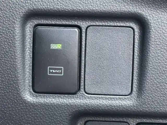 ダイハツ キャスト アクティバ X リミテッド SAⅢ 愛知県 2019(平31)年 2.3万km ファイアークォーツレッドM /禁煙//ワンオーナー//純正ナビ//バックカメラ//シートヒーター（前席）//PCS/LDA/TRC//盗難防止装置//アイドリングストップ//前後コーナーセンサー//レーダーブレーキサポート//オートライト//オートマチックハイビーム//オートリトラウィンカーミラー//ヘッドライトレベライザー//バニティミラー//プッシュスタート//純正フロアマット//純正ドアバイザー//純正ホイールキャップ//スペアスマートキー//新車時保証書//取扱説明書//ナビ取扱説明書