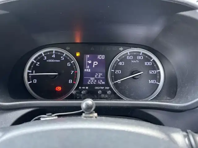 ダイハツ キャスト アクティバ X リミテッド SAⅢ 愛知県 2019(平31)年 2.3万km ファイアークォーツレッドM /禁煙//ワンオーナー//純正ナビ//バックカメラ//シートヒーター（前席）//PCS/LDA/TRC//盗難防止装置//アイドリングストップ//前後コーナーセンサー//レーダーブレーキサポート//オートライト//オートマチックハイビーム//オートリトラウィンカーミラー//ヘッドライトレベライザー//バニティミラー//プッシュスタート//純正フロアマット//純正ドアバイザー//純正ホイールキャップ//スペアスマートキー//新車時保証書//取扱説明書//ナビ取扱説明書