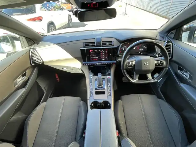 ＤＳオートモビル ＤＳ７ クロスバック ソーシック 静岡県 2018(平30)年 5.8万km ブランナクレ 前席シートヒーター/純正ナビ/(Bluetooth/AppleCarPlay/USB/フルセグ)/ACC/BSM/ESC/衝突被害軽減システム/アクティブセーフティーブレーキ/電動リアゲート/インテリジェントハイビーム/レザーステアリング/ルーフレール/HIDライト/純正フロアマット/純正18インチアルミホイール/360°カメラ/ETC/ドライブレコーダー/保証書/取扱説明書