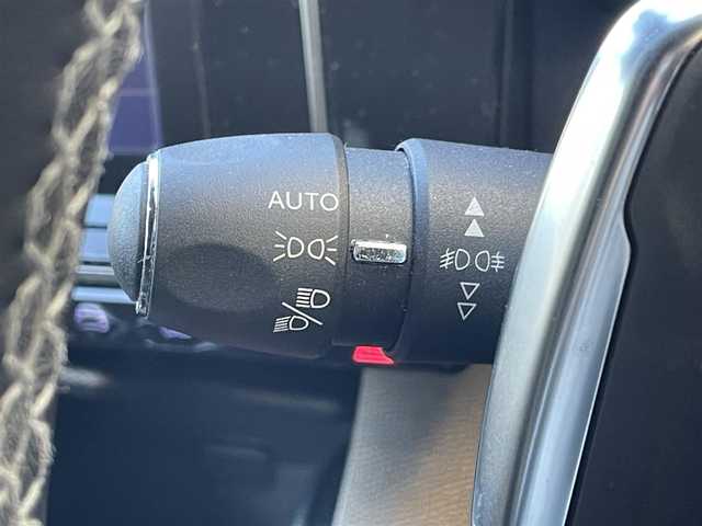 ＤＳオートモビル ＤＳ７ クロスバック ソーシック 静岡県 2018(平30)年 5.8万km ブランナクレ 前席シートヒーター/純正ナビ/(Bluetooth/AppleCarPlay/USB/フルセグ)/ACC/BSM/ESC/衝突被害軽減システム/アクティブセーフティーブレーキ/電動リアゲート/インテリジェントハイビーム/レザーステアリング/ルーフレール/HIDライト/純正フロアマット/純正18インチアルミホイール/360°カメラ/ETC/ドライブレコーダー/保証書/取扱説明書