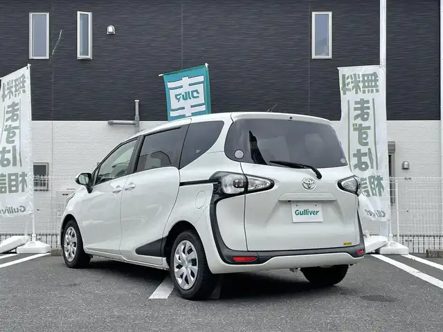 トヨタ シエンタ G 三重県 2016(平28)年 7.5万km ホワイトパールクリスタルシャイン 登録時46111km/禁煙車/純正ナビ/(AM/FM/TV/Bluetooth)/ワンセグTV/バックアk米良/ETC/前方ドライブレコーダー/両側パワースライドドア/オートハイビーム/アイドリングストップ/プリクラッシュ/レーンキープアシスト/横滑り防止装置/先行車発進告知機能/革巻きステアリング/ステアリングスイッチ/プッシュスタート/スマートキー×2