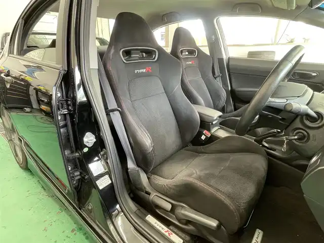 ホンダ シビック タイプR 宮城県 2009(平21)年 13万km クリスタルブラックパール 社外ＳＤナビ/（ＦＭ／ＡＭ／ＣＤ／ＤＶＤ／Ｂｌｕｅｔｏｏｔｈ）　/ワンセグテレビ　/社外車高調　/ＷＯＲＫアルミホイール　/バックカメラ　/前後ドライブレコーダー　/プッシュスタート　/ＥＴＣ