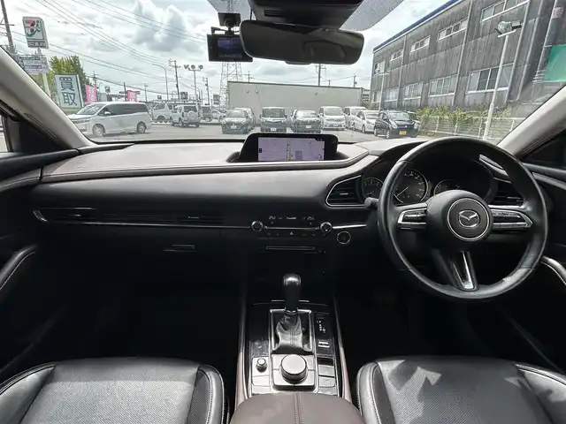 マツダ ＣＸ－３０ 20S Lパッケージ 愛知県 2019(令1)年 3.3万km ソウルレッドクリスタルM 純正メモリナビ/フルセグテレビ/バックカメラ/アラウンドビュー/アイドリングストップ/ウィンカーミラー/クルーズコントロール/プッシュスタート/パワーバックドア/ETC/レザーステアリング/パドルシフト/シートヒーター