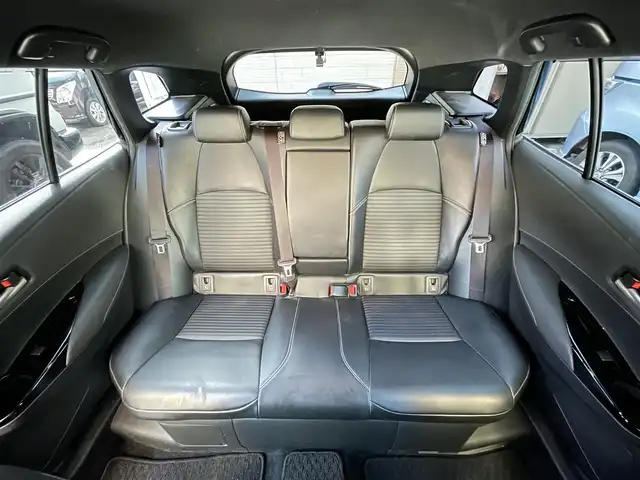 トヨタ カローラツーリング ハイブリッド ダブルバイビー 大阪府 2020(令2)年 11.2万km スパークリングブラックパールクリスタルシャイン ワンオーナー/9インチディスプレイオーディオ/・AM/FM/BT/フルセグTV/バックカメラ/ETC/ドライブレコーダー【TZ-D205W】/Toyota Safety Sense/・プリクラッシュセーフティー/・レーントレーシングアシスト/・レーンディバーチャーアラート/・レーダークルーズコントロール/・オートマティックハイビーム/・ロードサインアシスト/インテリジェントクリアランスソナー/プッシュスタート/電子パーキングブレーキ/スペアキー1本/保証書/取扱説明書/記録簿 R6 R5 R4 R3