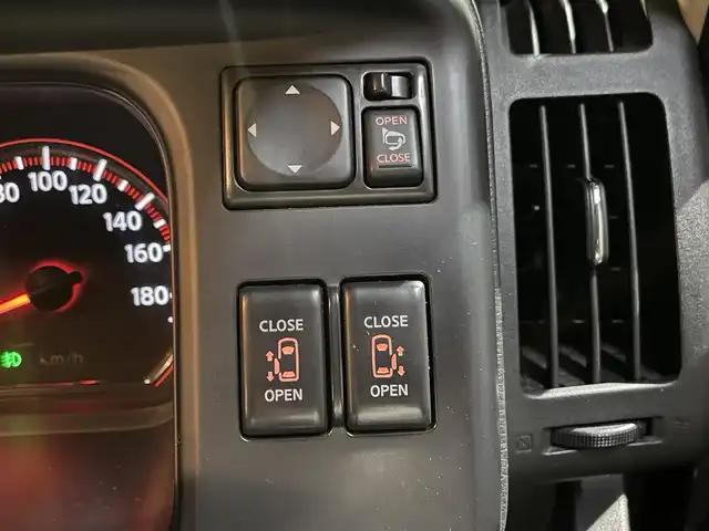 日産 セレナ ハイウェイスター 神奈川県 2008(平20)年 10.5万km パープル ワンオーナー/ビルトインETC/フリップダウンモニター/前ドライブレコーダー/スペアキー一本/本革巻きステアリング/両側パワースライドドア/バックカメラ
