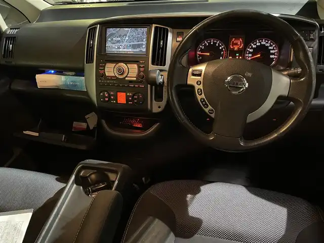 日産 セレナ ハイウェイスター 神奈川県 2008(平20)年 10.5万km パープル ワンオーナー/ビルトインETC/フリップダウンモニター/前ドライブレコーダー/スペアキー一本/本革巻きステアリング/両側パワースライドドア/バックカメラ