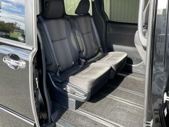 トヨタ ヴォクシー ZS 煌 長野県 2018(平30)年 6.9万km ブラック 純正メモリナビフルセグTV/バックカメラ/ETC/ドライブレコーダー/両側パワースライドドア/純正16インチアルミ/クルーズコントロール/プッシュスタート/アイドリングストップ/保証書・取説