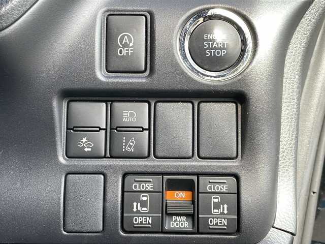 トヨタ ヴォクシー ZS 煌 長野県 2018(平30)年 6.9万km ブラック 純正メモリナビフルセグTV/バックカメラ/ETC/ドライブレコーダー/両側パワースライドドア/純正16インチアルミ/クルーズコントロール/プッシュスタート/アイドリングストップ/保証書・取説