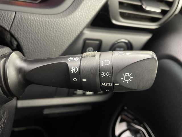 トヨタ ヴォクシー ZS 煌 茨城県 2018(平30)年 6.9万km ブラック 純正メモリナビフルセグTV/バックカメラ/ETC/ドライブレコーダー/両側パワースライドドア/純正16インチアルミ/クルーズコントロール/プッシュスタート/アイドリングストップ/保証書・取説