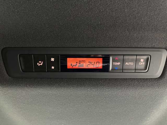 トヨタ ヴォクシー ZS 煌 茨城県 2018(平30)年 6.9万km ブラック 純正メモリナビフルセグTV/バックカメラ/ETC/ドライブレコーダー/両側パワースライドドア/純正16インチアルミ/クルーズコントロール/プッシュスタート/アイドリングストップ/保証書・取説