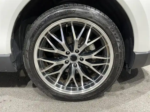 トヨタ ハリアー G 大阪府 2023(令5)年 3.7万km プラチナホワイトパールマイカ １オーナー/純正ナビ/（フルセグ／ＢＴ／ＣＤ／ＤＶＤ）/バックカメラ/レーダークルーズコントロール/衝突軽減装置/レーンキープ/横滑り装置/ハーフレザーシート/運転席パワーシート/電動リアゲート/社外20インチＡＷ(TZ)/前後ドラレコ/ＥＴＣ２．０/保証書/スペアキー　1本