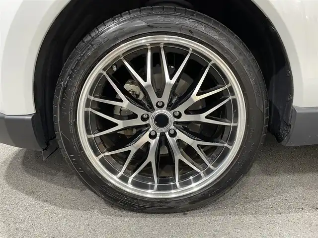 トヨタ ハリアー G 大阪府 2023(令5)年 3.7万km プラチナホワイトパールマイカ １オーナー/純正ナビ/（フルセグ／ＢＴ／ＣＤ／ＤＶＤ）/バックカメラ/レーダークルーズコントロール/衝突軽減装置/レーンキープ/横滑り装置/ハーフレザーシート/運転席パワーシート/電動リアゲート/社外20インチＡＷ(TZ)/前後ドラレコ/ＥＴＣ２．０/保証書/スペアキー　1本