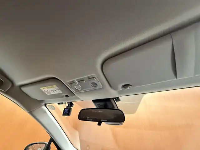 トヨタ アクア S 千葉県 2018(平30)年 11.6万km グレーメタリック 社外ナビ/バックカメラ/Bluetooth/AppleCarPlay/AndroidAuto/USB/プリクラッシュセーフティ/LDA/PKSB/先行車発進告知/オートマチックハイビーム/ヘッドライトレベライザー/ETC/電動格納ウィンカーミラー/プッシュスタート/スマートキー/純正フロアマット/前後ドライブレコーダー