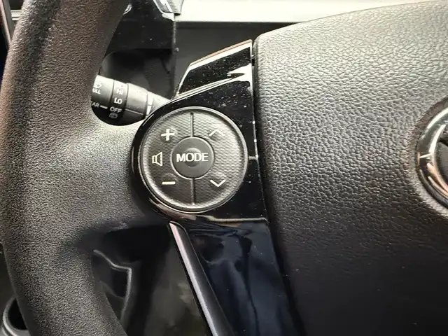 トヨタ アクア S 千葉県 2018(平30)年 11.6万km グレーメタリック 社外ナビ/バックカメラ/Bluetooth/AppleCarPlay/AndroidAuto/USB/プリクラッシュセーフティ/LDA/PKSB/先行車発進告知/オートマチックハイビーム/ヘッドライトレベライザー/ETC/電動格納ウィンカーミラー/プッシュスタート/スマートキー/純正フロアマット/前後ドライブレコーダー