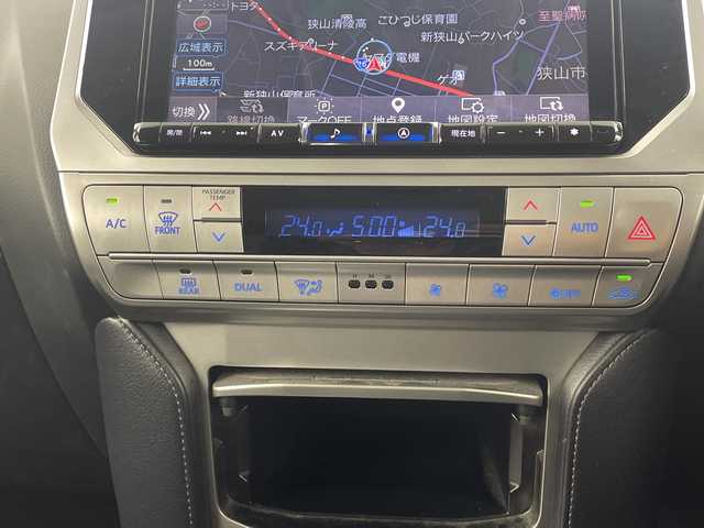 トヨタ ランドクルーザー プラド TX Lパッケージ 埼玉県 2020(令2)年 4.3万km ホワイトパールクリスタルシャイン サンルーフ　/社外ナビ　/コーナーセンサー　/レーンキープアシスト　/バックカメラ　/前席パワーシート　/シートヒータ/エアシート　/先行車発進お知らせ機能　/社外ＥＴＣ　/前後ドライブレコーダー　/社外アルミホイール/ルーフレール/ドアバイザー/ウインカーミラー/フォグランプ/純正フロアマット/革巻きハンドル/プッシュスタート/スマートキー