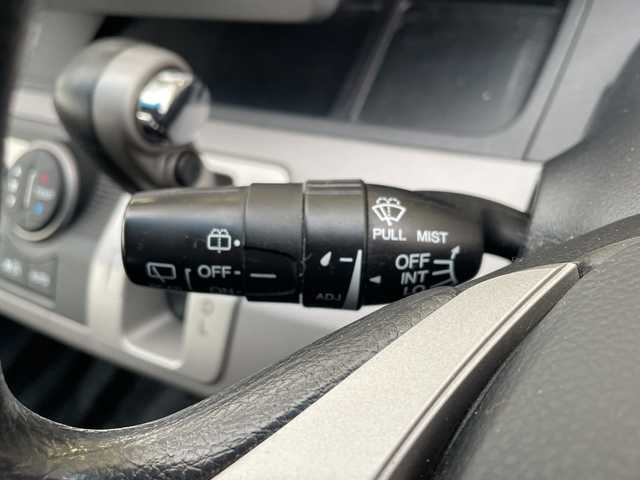 ホンダ フリード ハイブリット 秋田県 2011(平23)年 7.3万km プレミアムブラキッシュパール ・社外ナビ/・Bluetooth/・フルセグTV（CD・DVD再生可）/・バックカメラ/・ETC/・片側パワースライドドア/・スペアキー