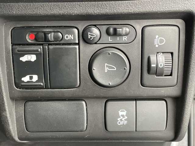 ホンダ フリード ハイブリット 秋田県 2011(平23)年 7.3万km プレミアムブラキッシュパール ・社外ナビ/・Bluetooth/・フルセグTV（CD・DVD再生可）/・バックカメラ/・ETC/・片側パワースライドドア/・スペアキー