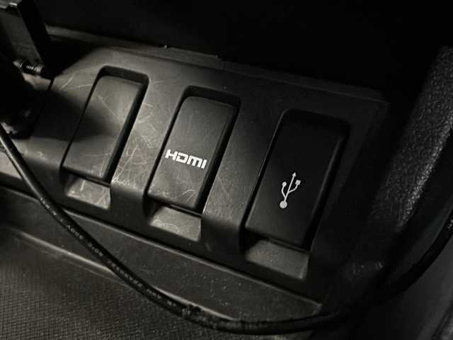 ホンダ ヴェゼル ハイブリッド Z ホンダセンシング 高知県 2017(平29)年 9.3万km ホワイトオーキッドパール ホンダセンシング/純正9インチナビ/（Bluetoothオーディオ/フルセグTV/CD/DVD）/アップルカープレイ/バックカメラ/ETC/ドラレコ/シートヒーター/オートライト/ステアリングスイッチ/クルコン/スマートキー/純正フロアマット