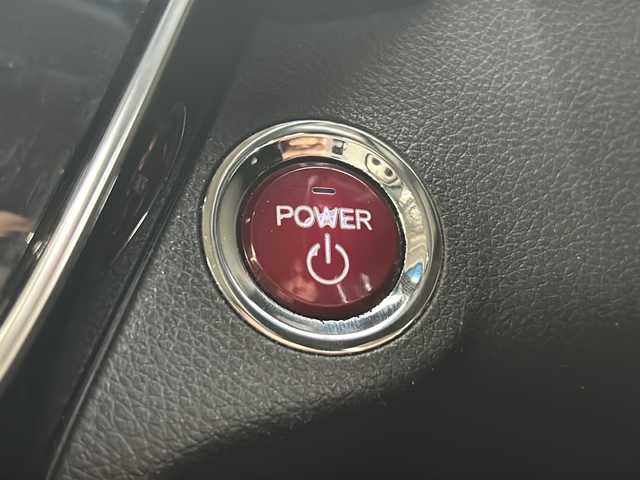 ホンダ ヴェゼル ハイブリッド Z ホンダセンシング 高知県 2017(平29)年 9.3万km ホワイトオーキッドパール ホンダセンシング/純正9インチナビ/（Bluetoothオーディオ/フルセグTV/CD/DVD）/アップルカープレイ/バックカメラ/ETC/ドラレコ/シートヒーター/オートライト/ステアリングスイッチ/クルコン/スマートキー/純正フロアマット